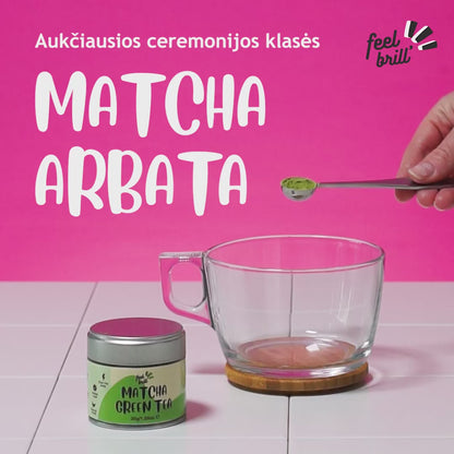 Matcha green tea with cinnamon